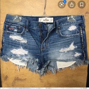 BOOTYLICIOUS JEAN SHORTS